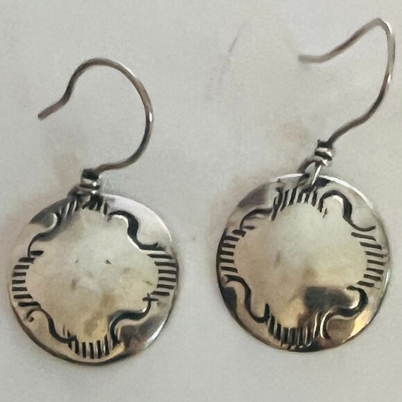 Vtg 925 Silver Dangle Drop Earrings Engraved Southwest Design by J O Randhal - Picture 1 of 5